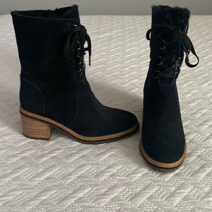 Timberland boots, interior lining is faux fur, worn once